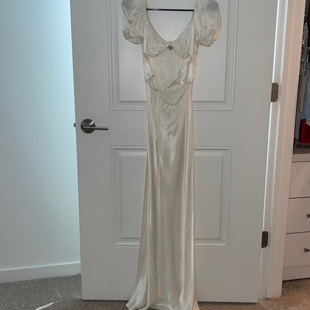VRG grl dress